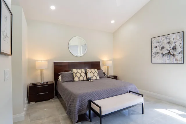 Residence photo 15