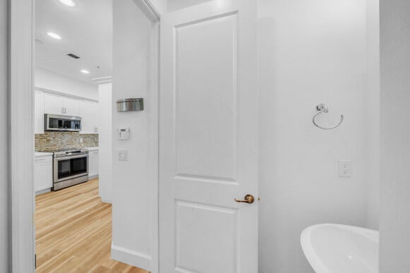  Unit 11 photo 18