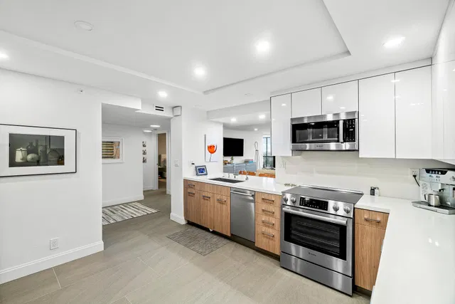 3420 S Ocean Unit 14x photo 9