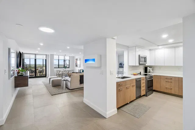 3420 S Ocean Unit 14x photo 11