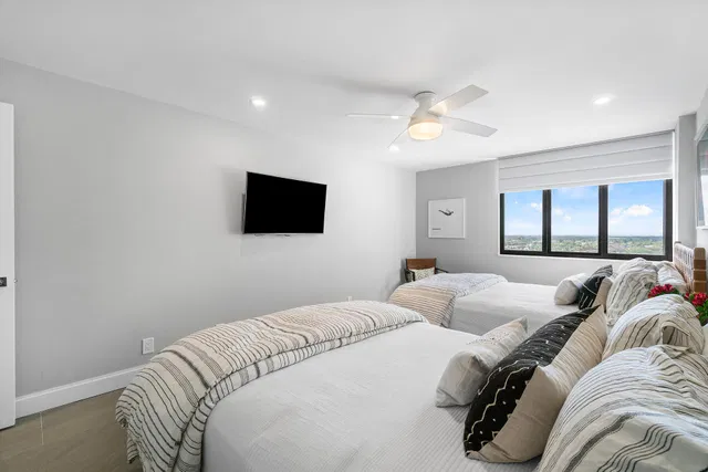 3420 S Ocean Unit 14x photo 15