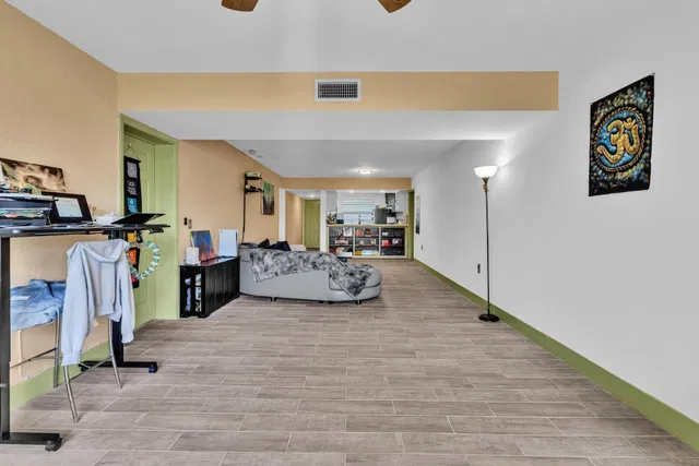 Unit 106 photo 31