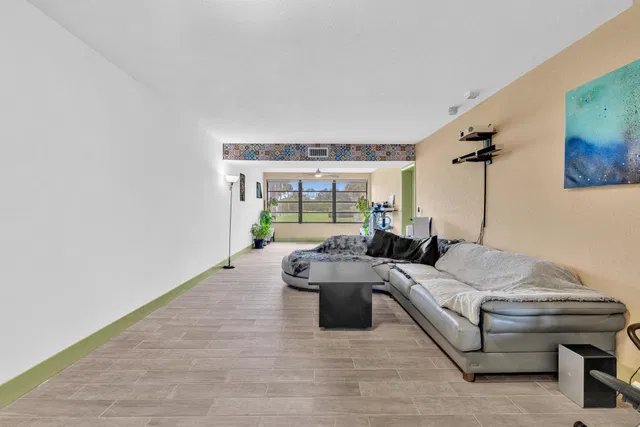 Unit 106 photo 34