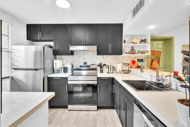 Unit 106 photo 36