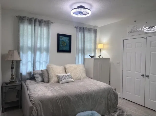 Residence photo 9