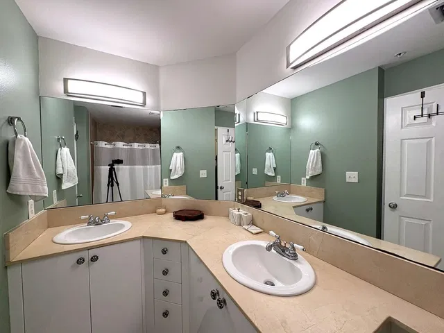 Residence photo 18