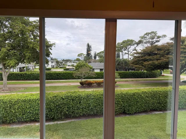 Unit 202 photo 19