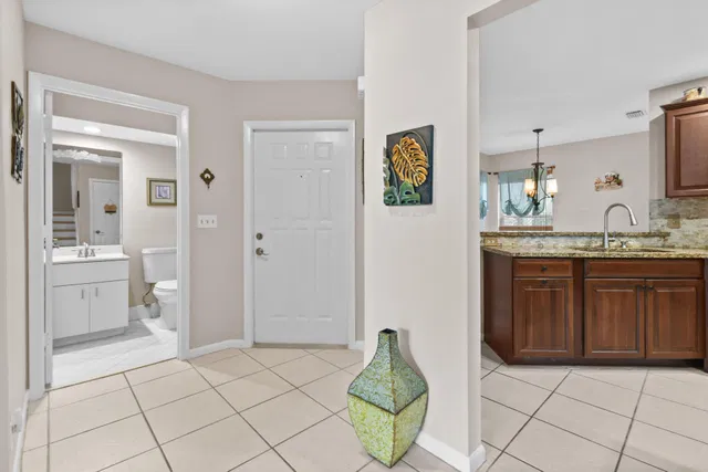 Residence photo 4