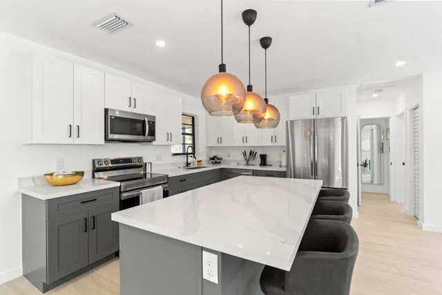  Residence photo 5