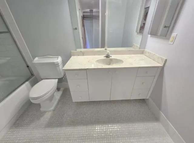 Unit C photo 16