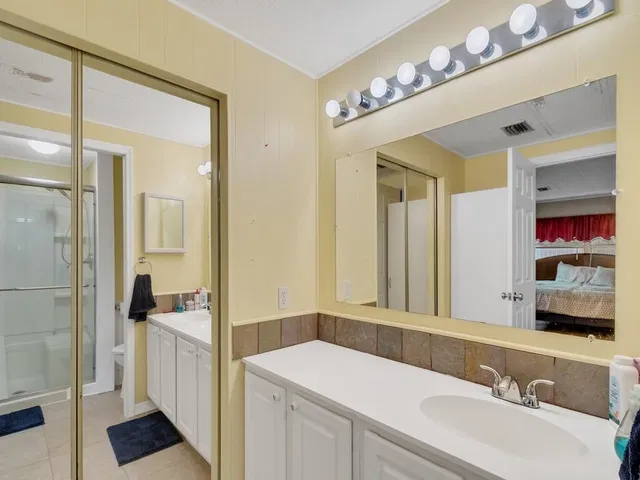 Residence photo 21