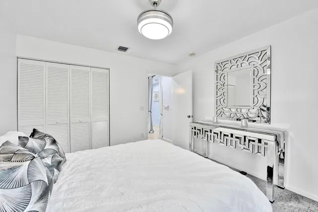 Unit 202 photo 47