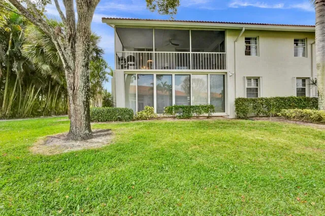 Unit 202 photo 59