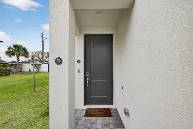 Residence photo 5