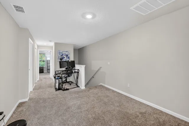 Residence photo 23