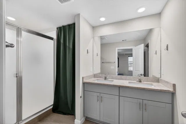 Residence photo 29