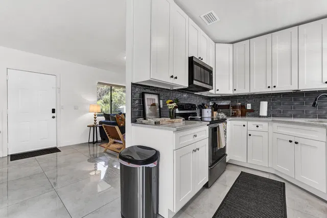 Flamingo Park Residence photo 12
