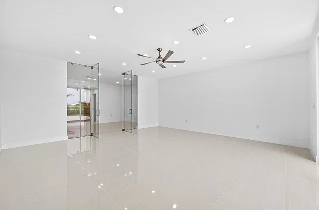 Bocaire Country Club Residence photo 28
