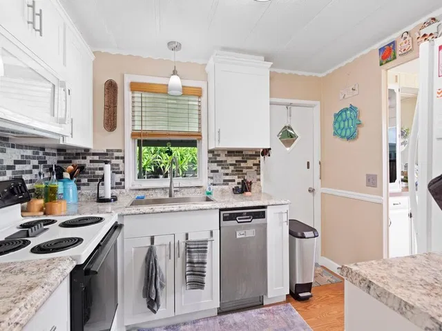 Residence photo 10