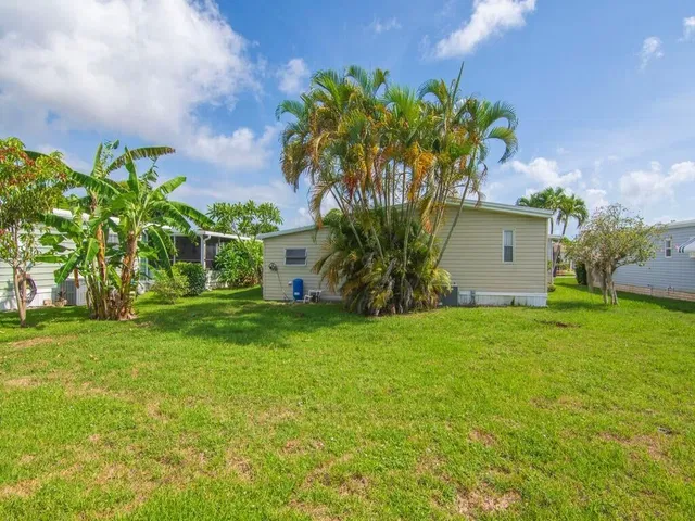 Residence photo 35