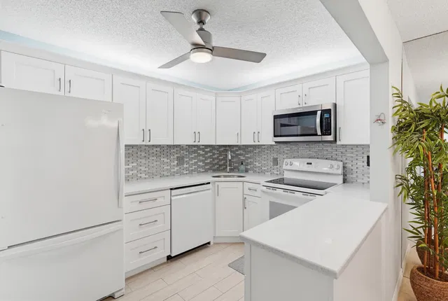  Unit C-2 photo 6