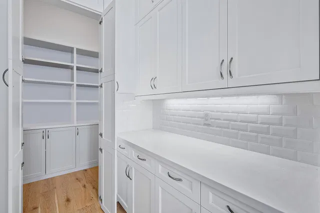  Residence photo 20