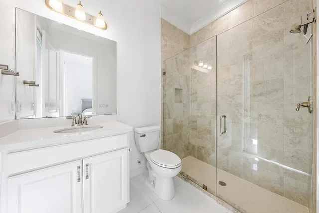  Residence photo 32