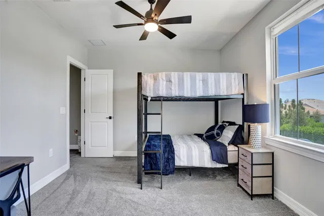 Residence photo 53