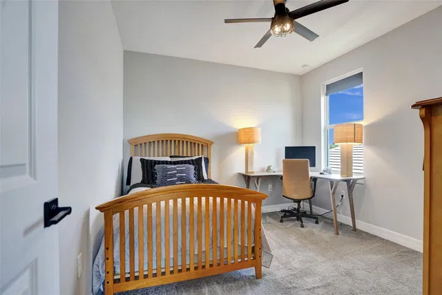 Residence photo 62