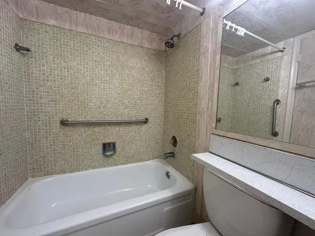 Residence photo 11