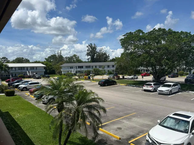 Residence photo 15