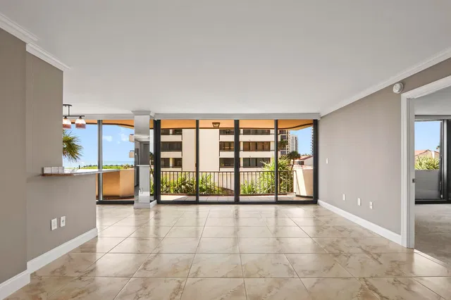 Singer Island Unit 1-203 photo 6