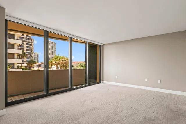 Singer Island Unit 1-203 photo 20