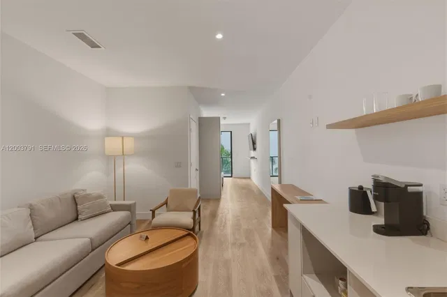 Smart Brickell 502