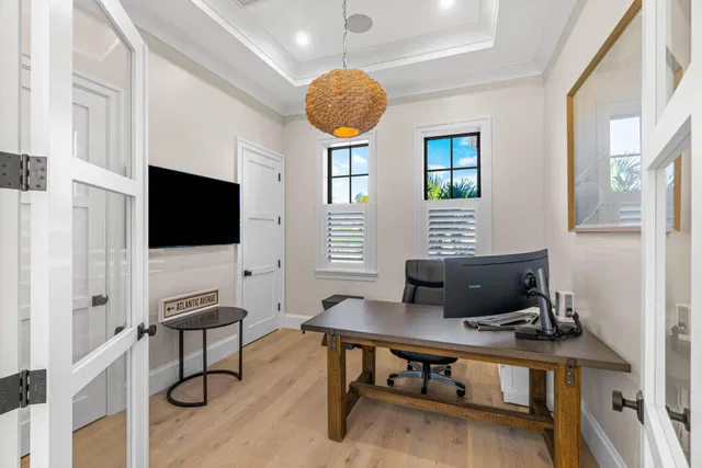 Residence photo 17