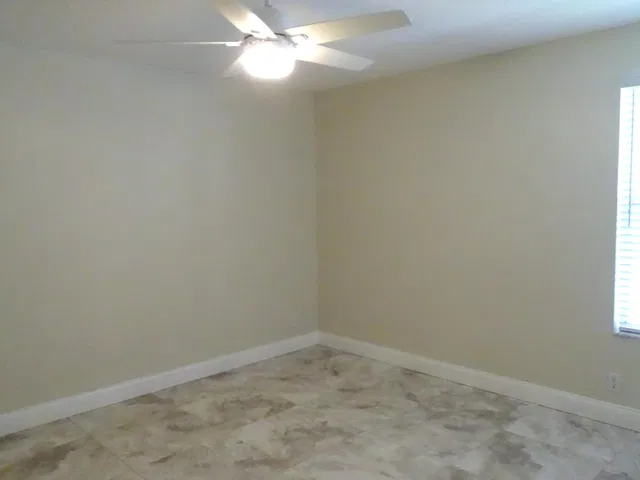 Residence photo 18