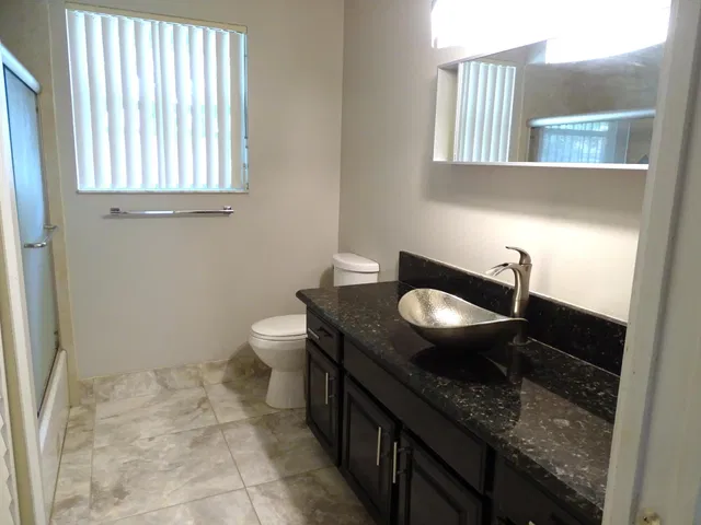 Residence photo 20