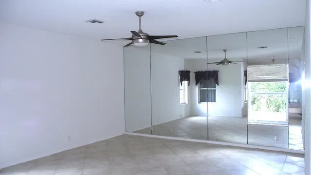  Residence photo 9