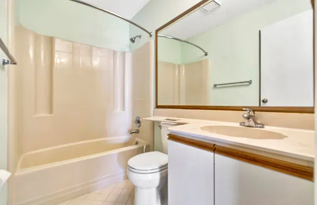  Unit 207 photo 20