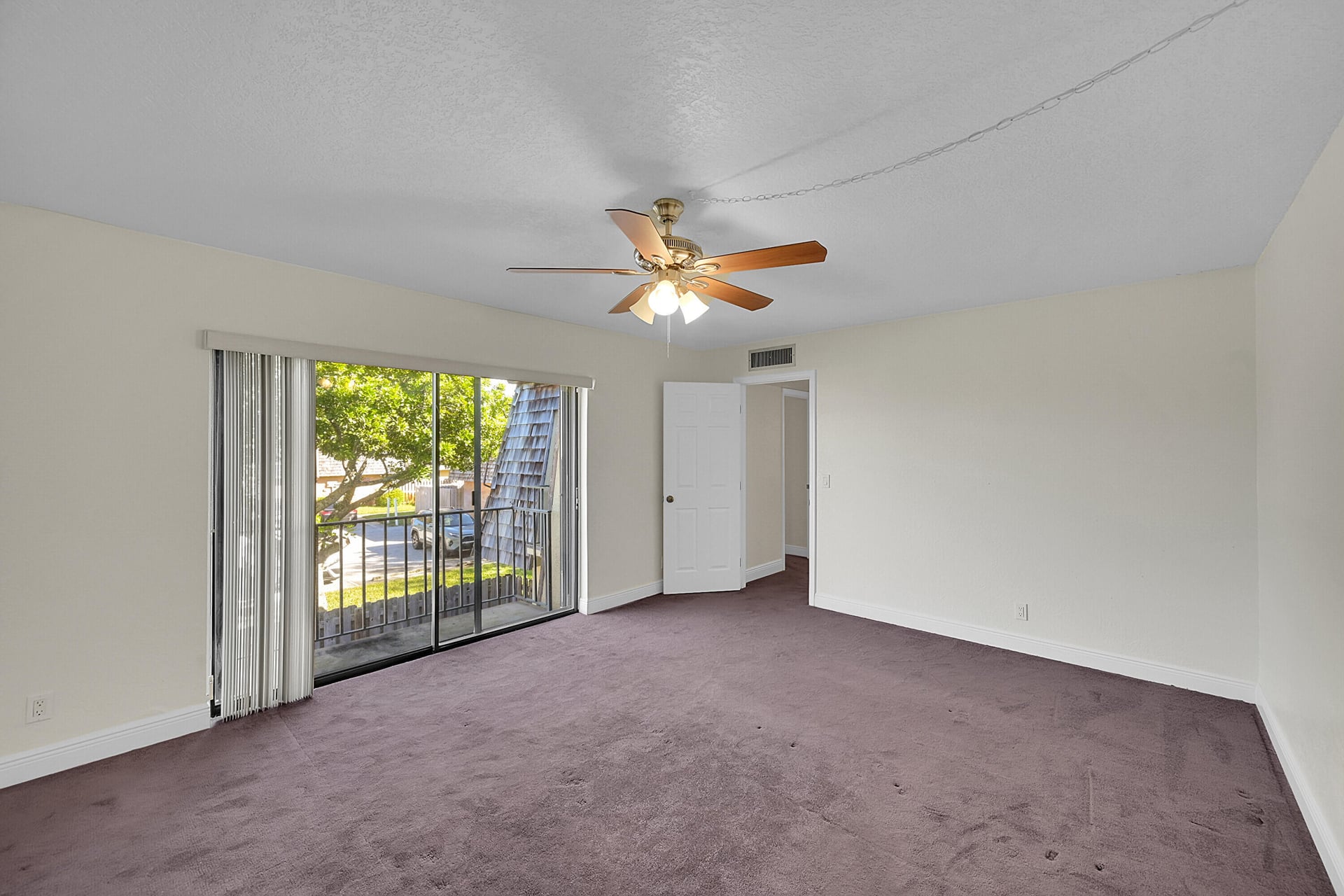  Residence photo 18