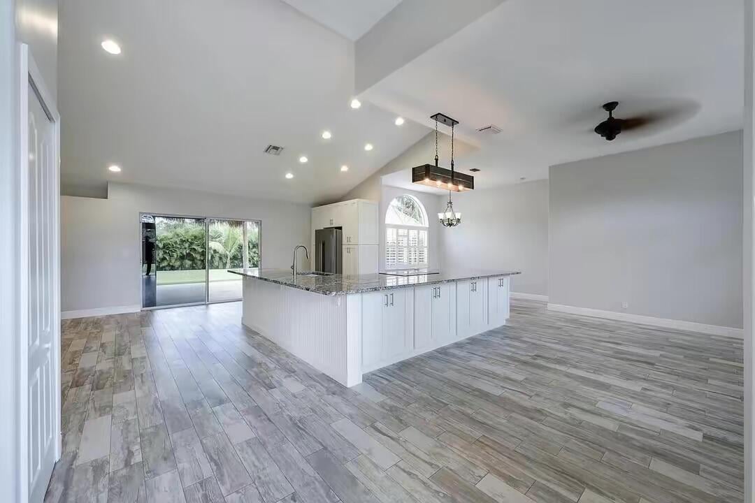 Residence photo 9