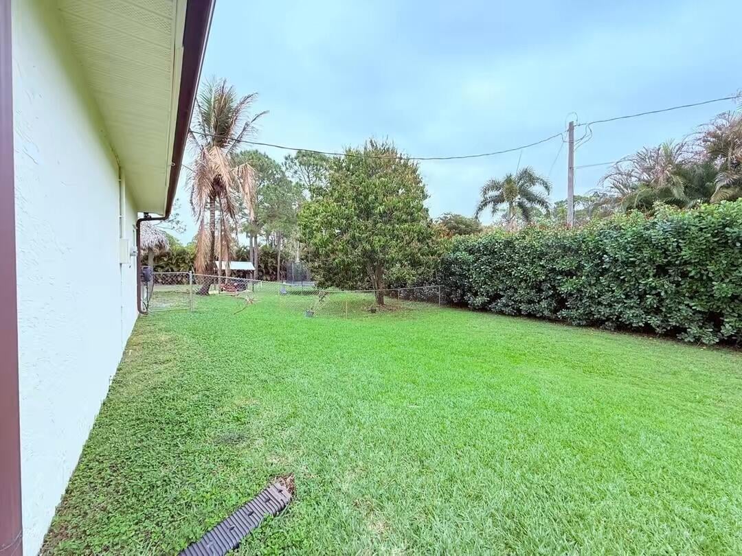 Residence photo 25