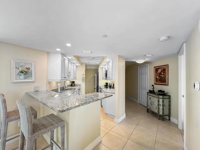 Tiara Singer Island Unit 4 F photo 6