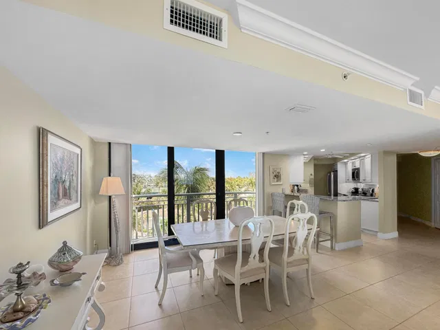 Tiara Singer Island Unit 4 F photo 9