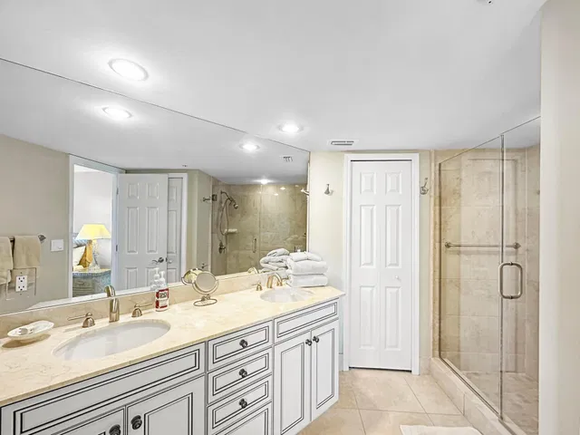 Tiara Singer Island Unit 4 F photo 15