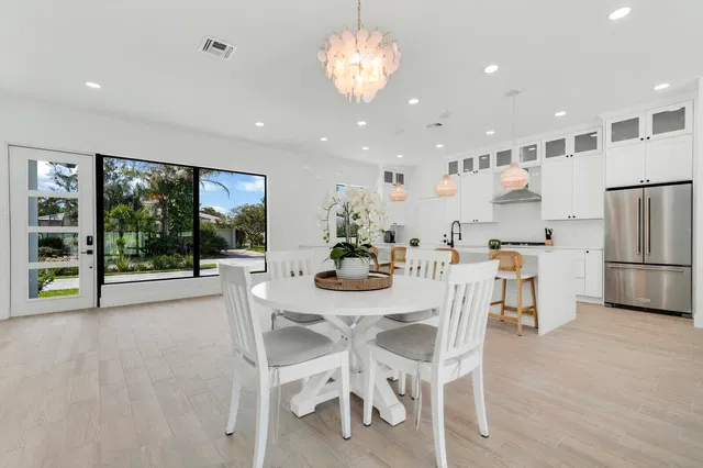 Singer Island Residence photo 10