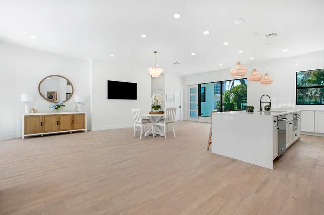 Singer Island Residence photo 19