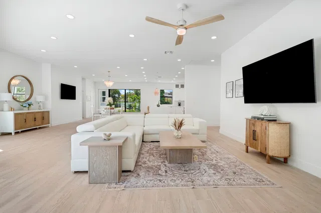 Singer Island Residence photo 22