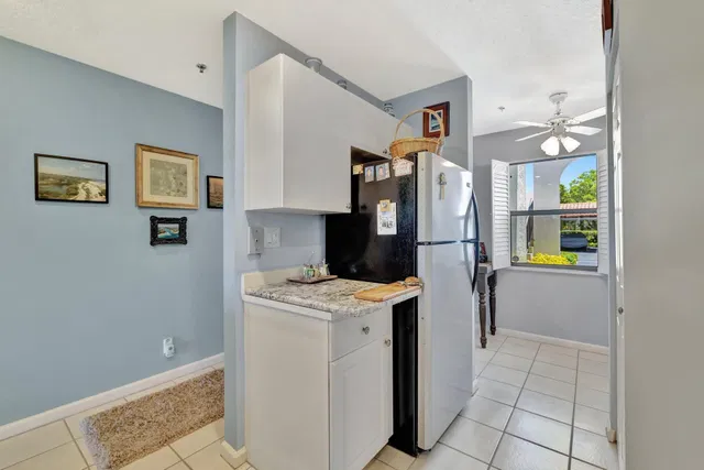 Rocky Point Unit 2 photo 9