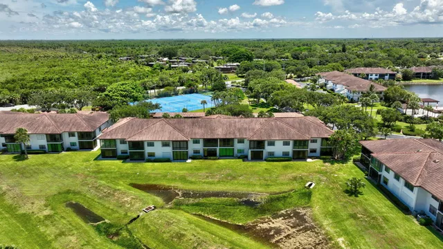Rocky Point Unit 2 photo 33
